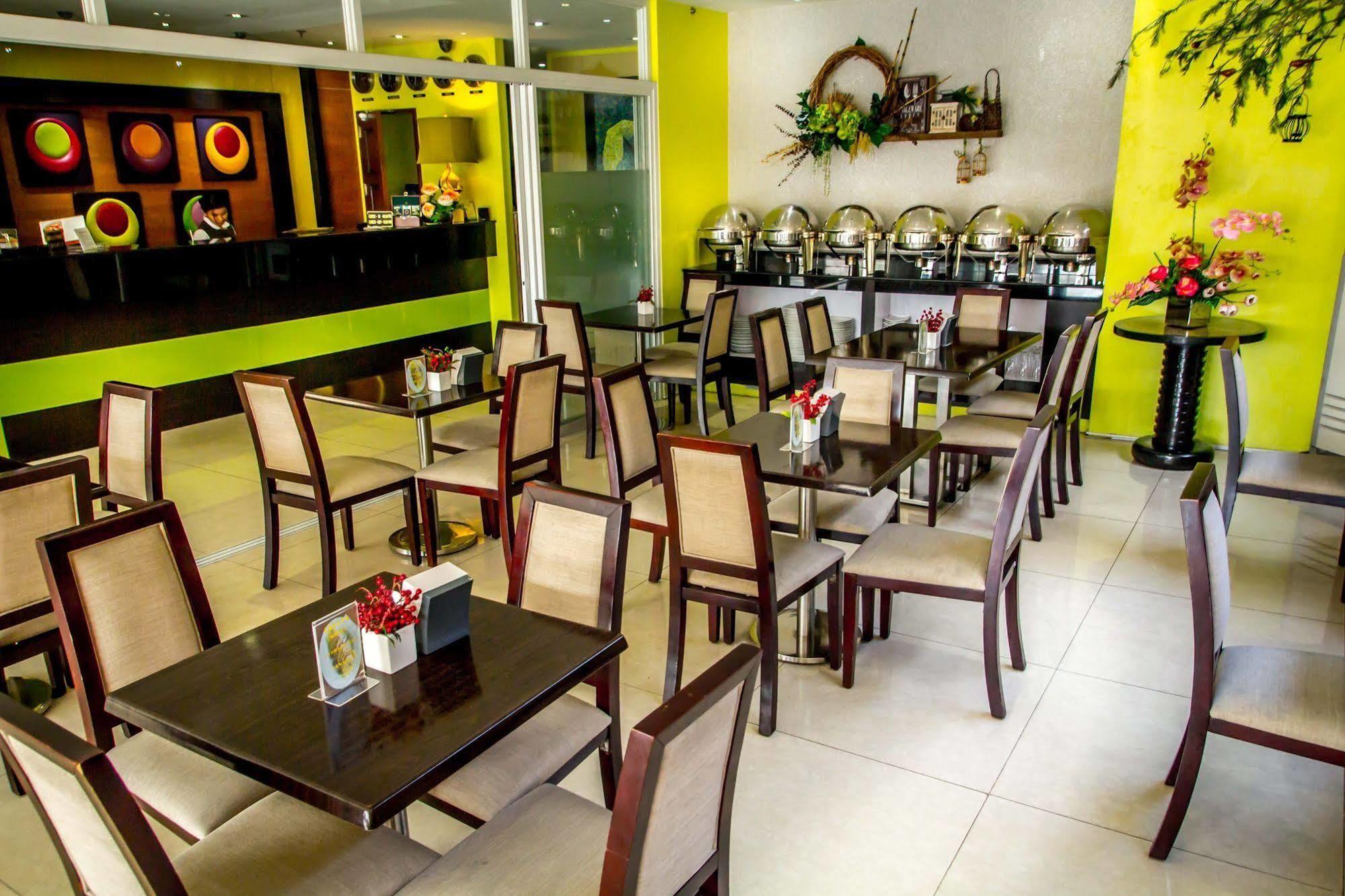 סבו Canberry Hotel מראה חיצוני תמונה
